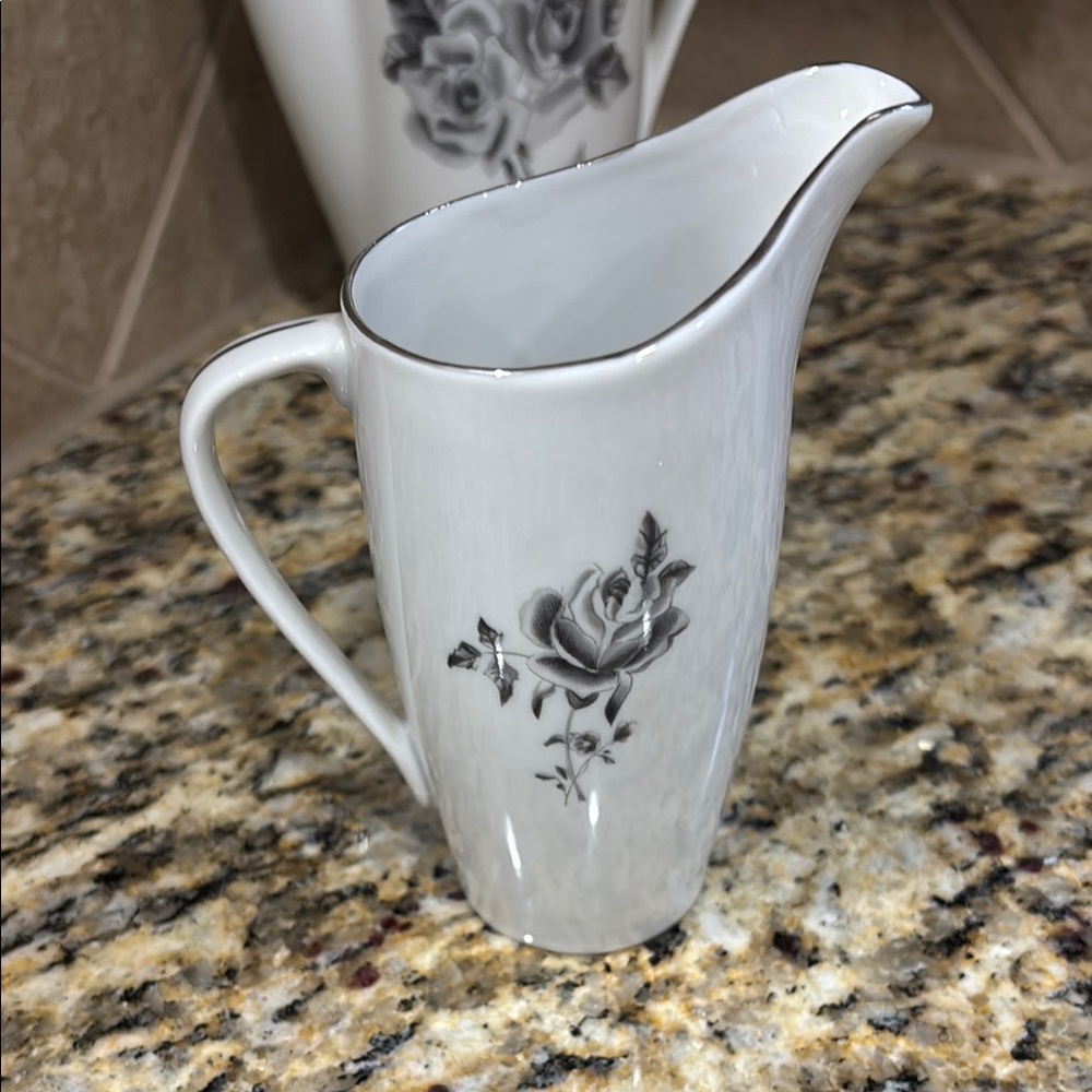 White and Gray Floral Coffee Set Kitchen Accessory - Picture 5 of 12